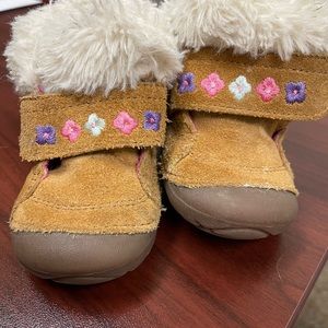 Gently worn stride rite baby girls boots